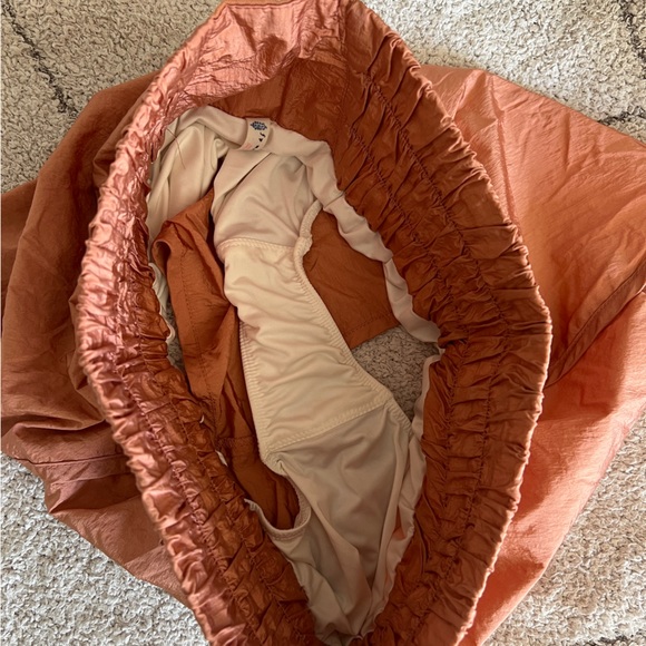 The Way Home Shorts Movement free people Yoga Running brushed apricot sz medium - Picture 10 of 13